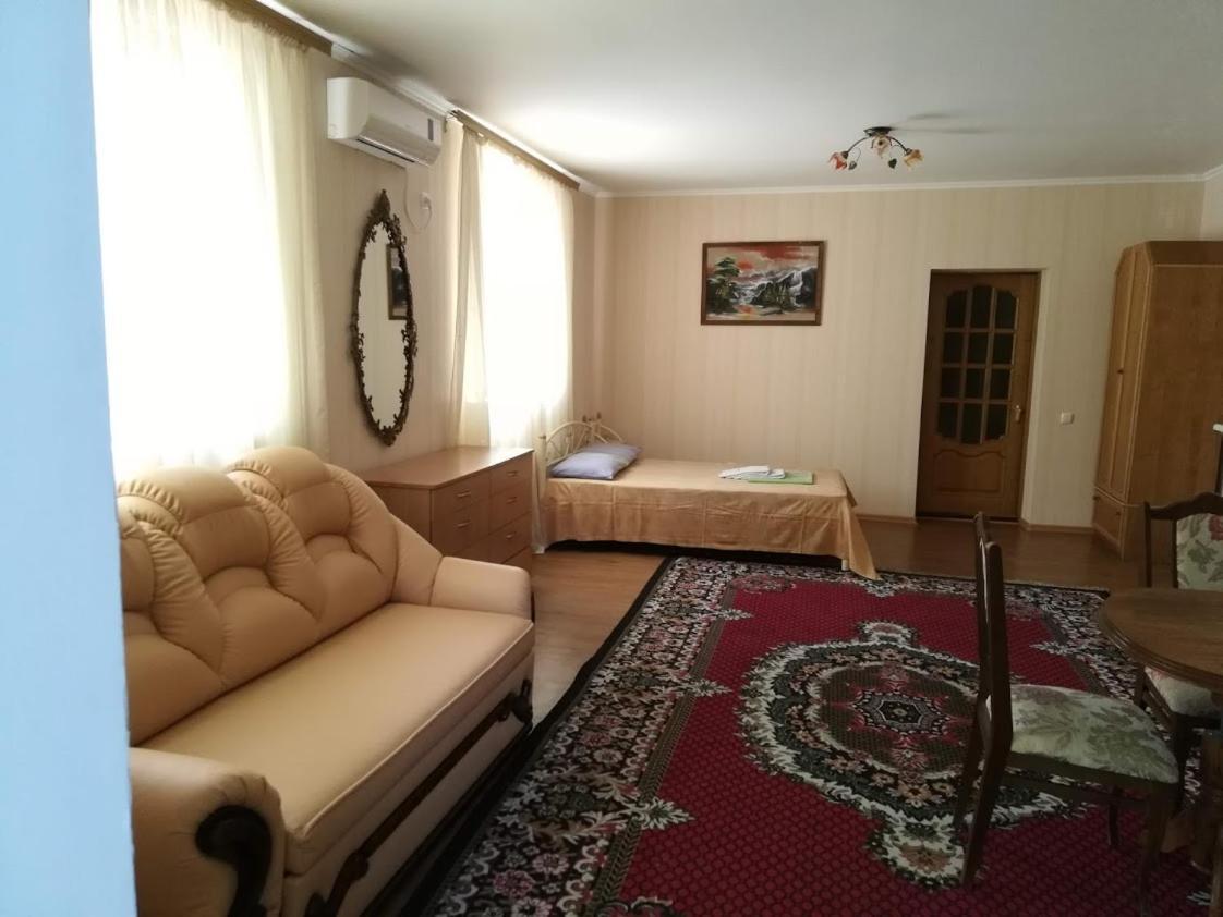 Apartments Kamanina Street Odessa Buitenkant foto